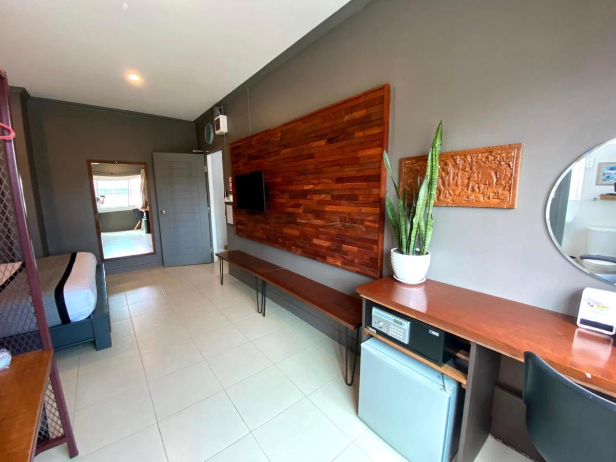 Patuxay Place Vientiane Eksteriør billede