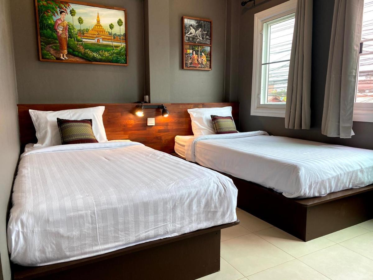Patuxay Place Vientiane Eksteriør billede