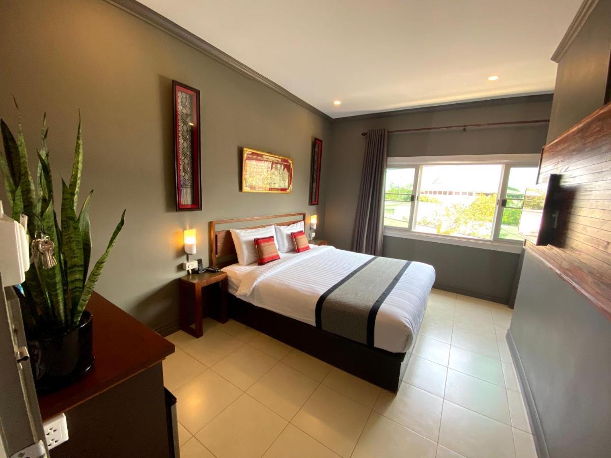 Patuxay Place Vientiane Eksteriør billede